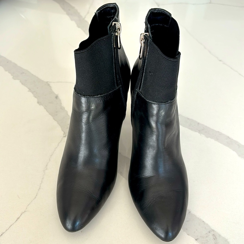Adrienne Vittadini Booties